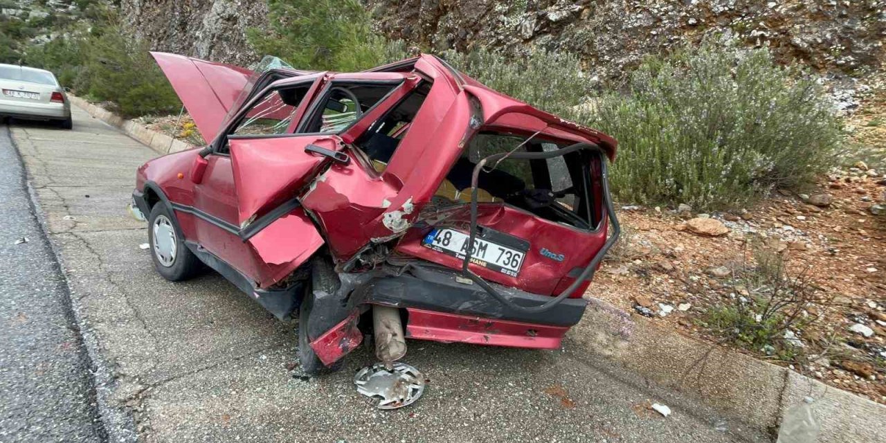 Kazada Fiat araçlar kağıt gibi ezildi