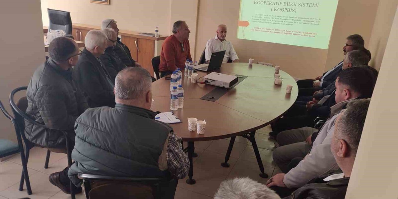 Uşak’ta kooperatiflere yönelik KOPBİS bilgilendirme toplantısı düzenlendi