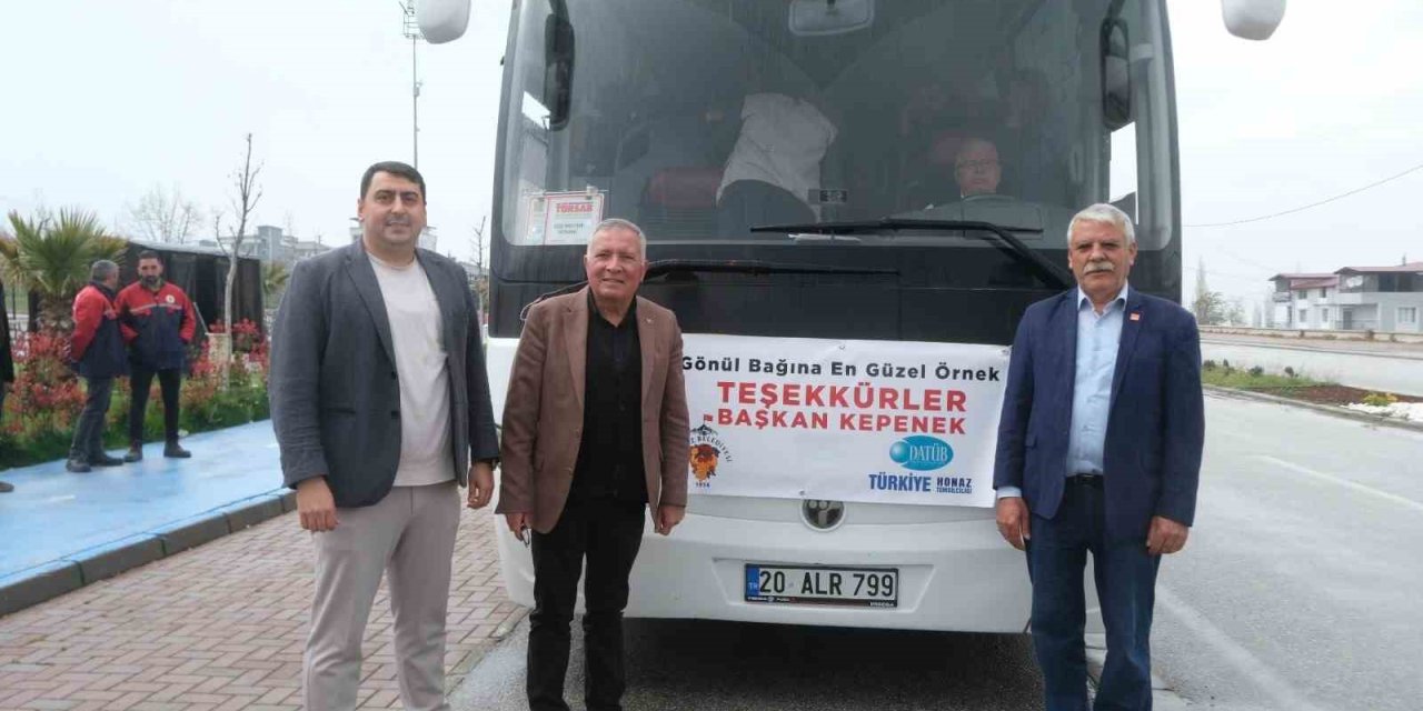 Ahıska Türkleri ata topraklarına uğurlandı