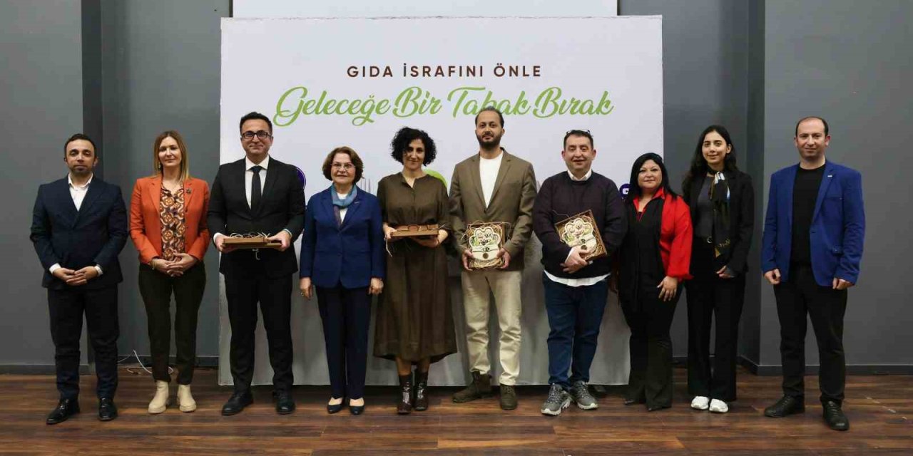 Didim Belediyesi’nden gıda israfı paneli: "Geleceğe bir tabak bırak"