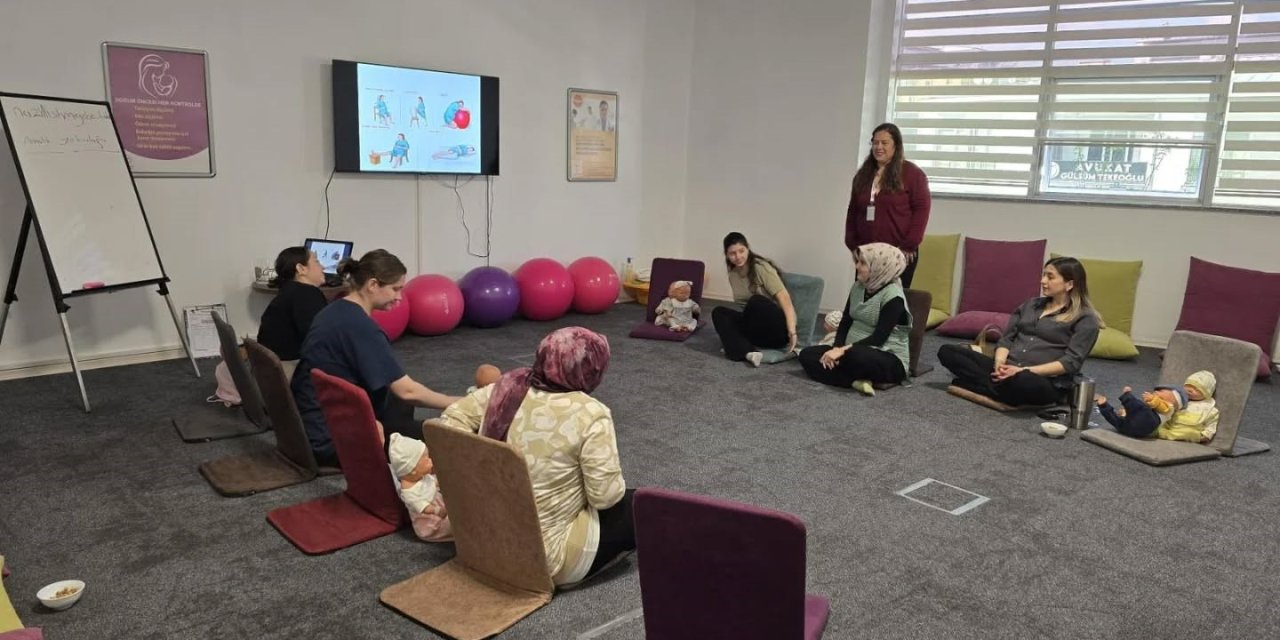 Anne adayları doğuma ’Gebe Okulu’ ile bilinçli hazırlanıyor