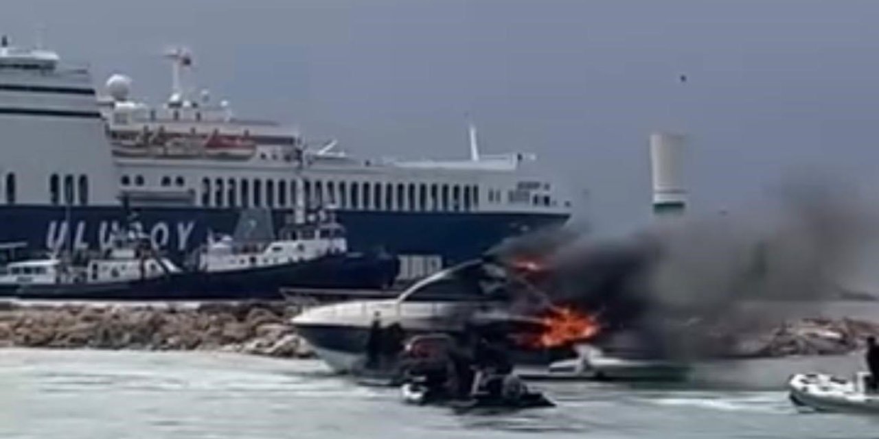 Çeşme’de motoryatta yangın paniği