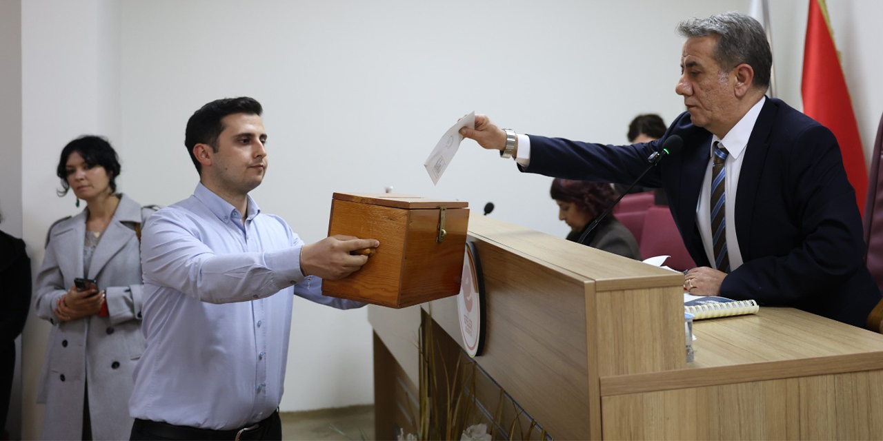 Efeler Belediyesi Meclisi toplandı: Faaliyet raporu oy birliğiyle kabul edildi