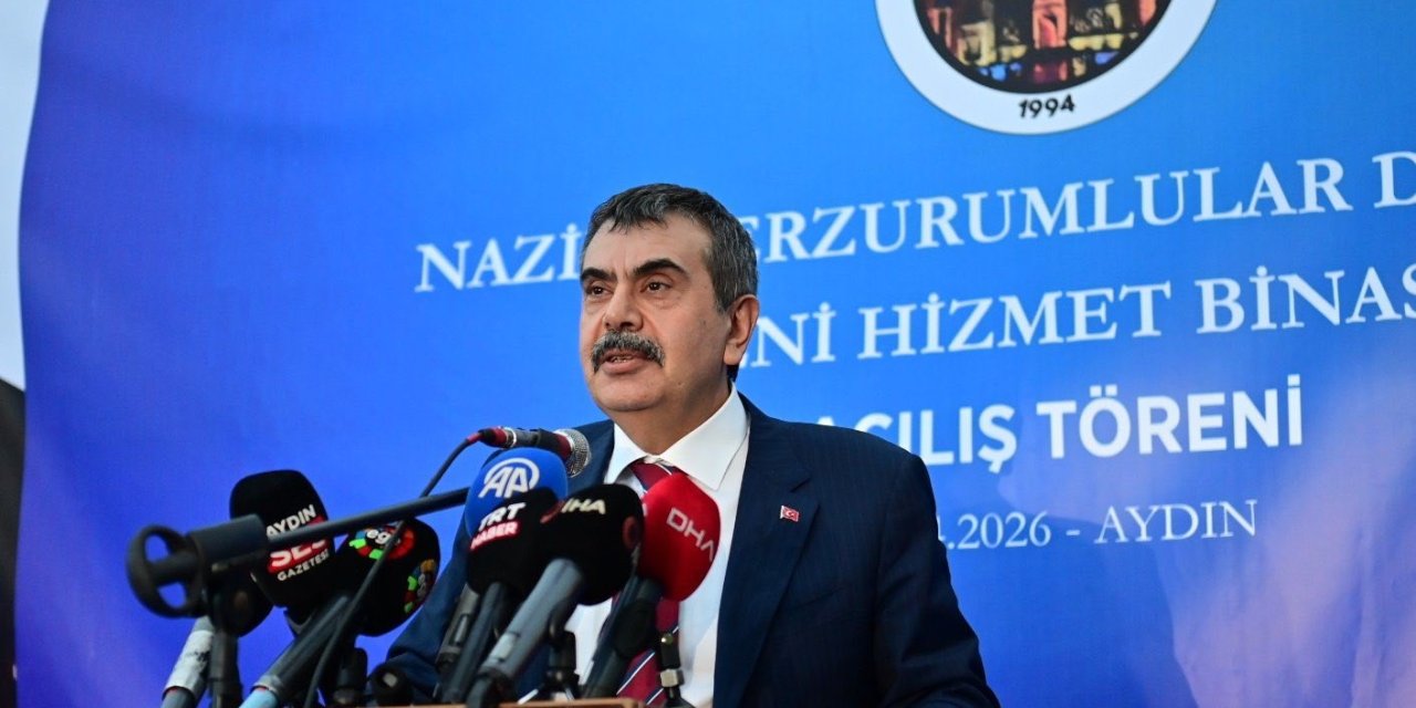 Bakan Tekin, Nazilli’de Erzurumlular Derneği’nin açılışına katıldı