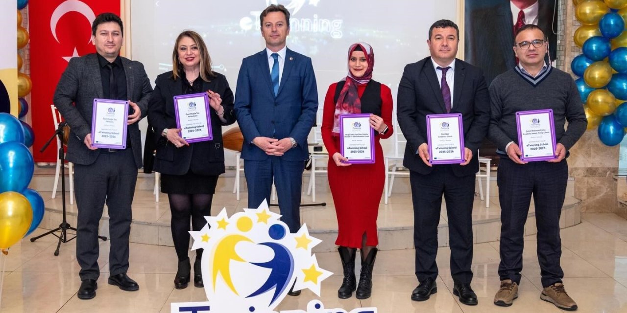 Muğla’nın eğitim yıldızları ödüllendirildi