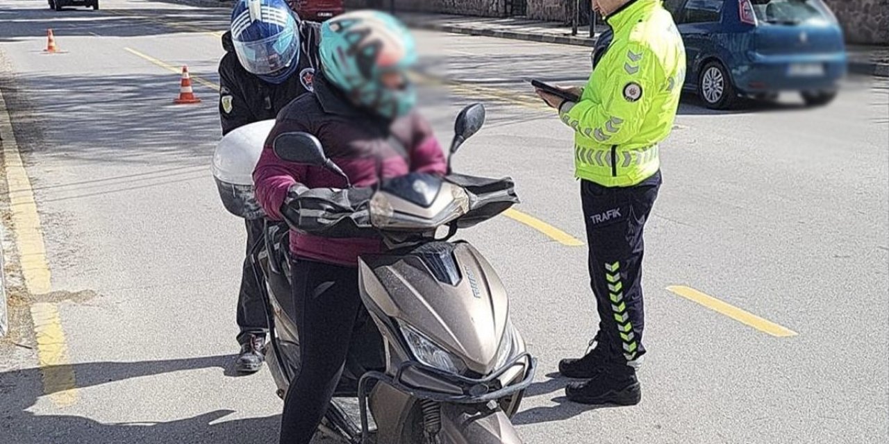 Manisa’da motosiklet denetimi: 540 sürücüye, 3 milyon 800 bin TL ceza