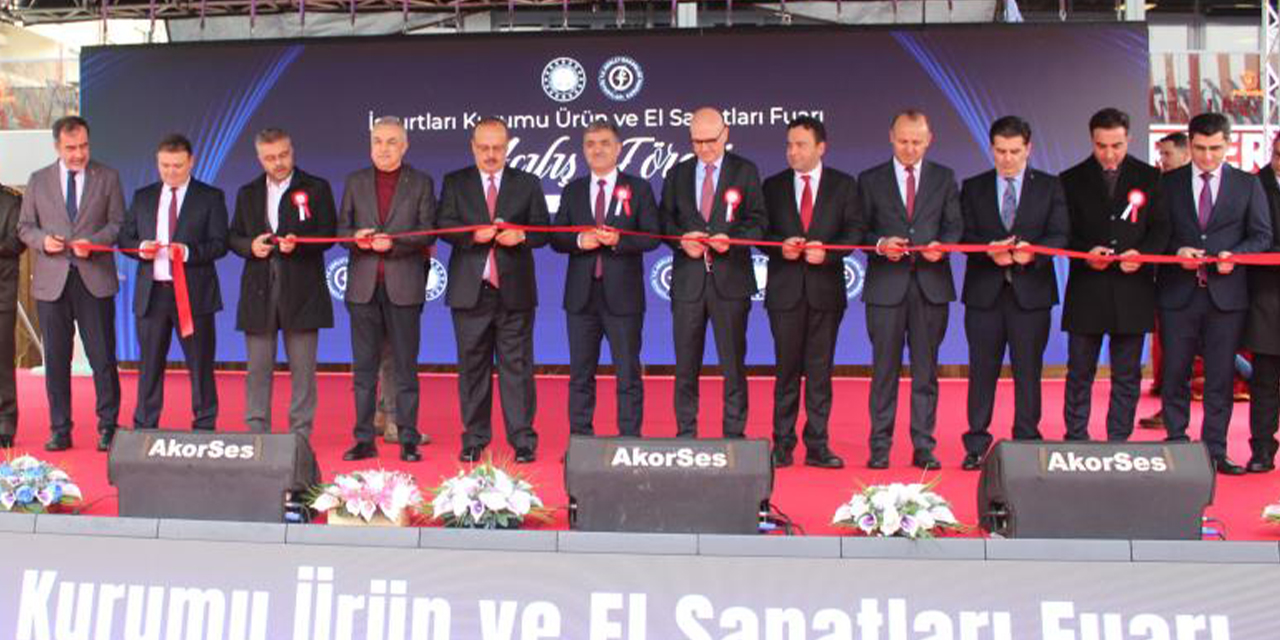 Aydın’da “İşyurtları Ürün ve El Sanatları Fuarı” ilk kez kapılarını açtı