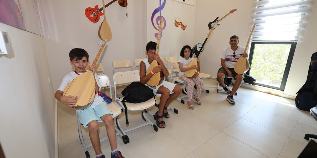 Şehzadeler Belediyesi’nde yeni dönem müzik kursları başlıyor