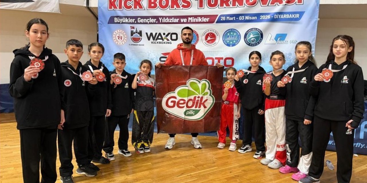 Gedik Piliç’in desteğiyle gelen büyük başarı: Türkiye Kickboks Şampiyonası 10 madalya