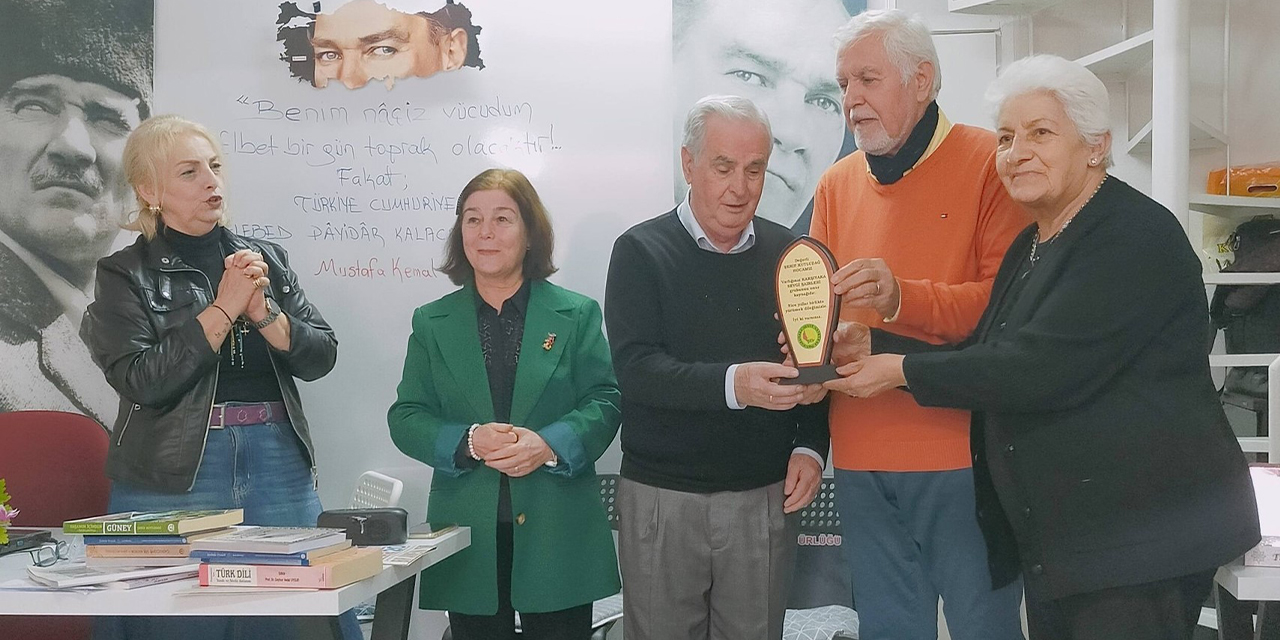 Karşıyaka Sevgi Şairleri’nden Şerif Kutludağ’a anlamlı gece