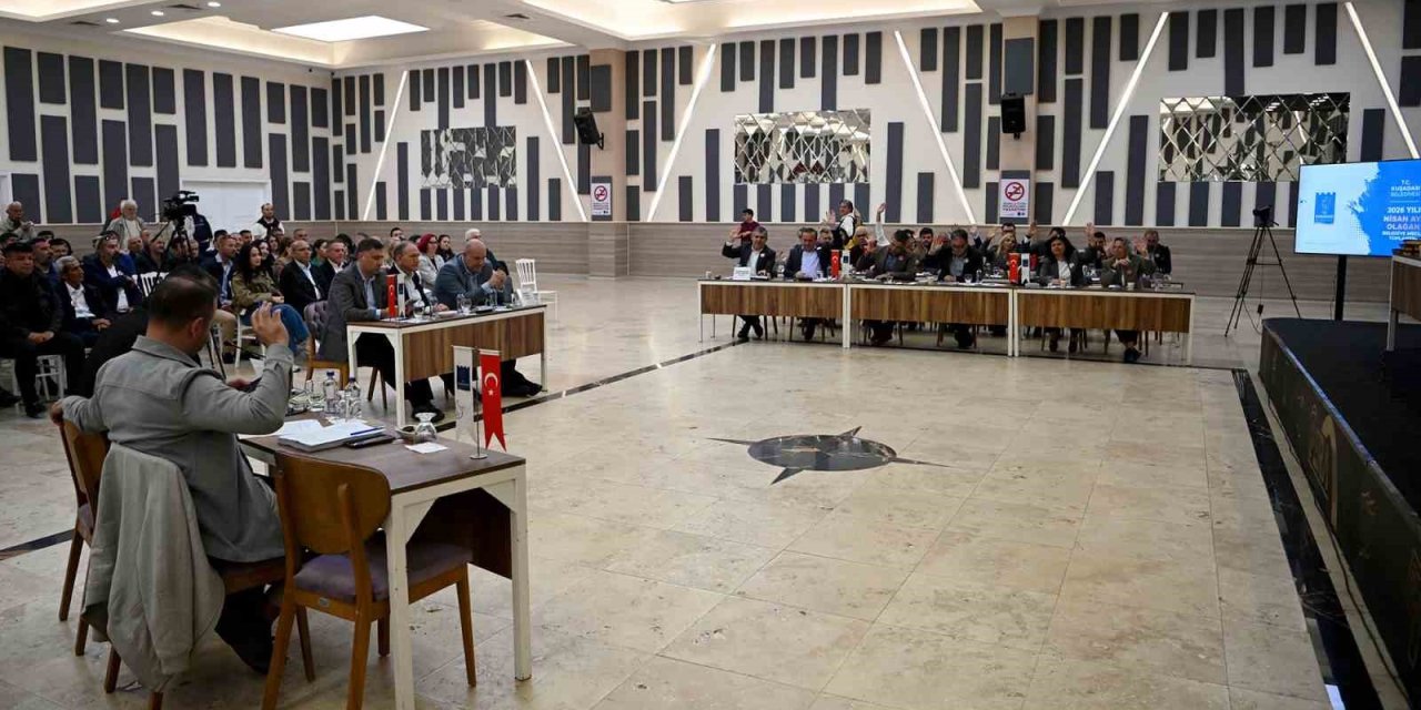 Kuşadası Belediyesi 2025 Yılı Faaliyet Raporu kabul edildi