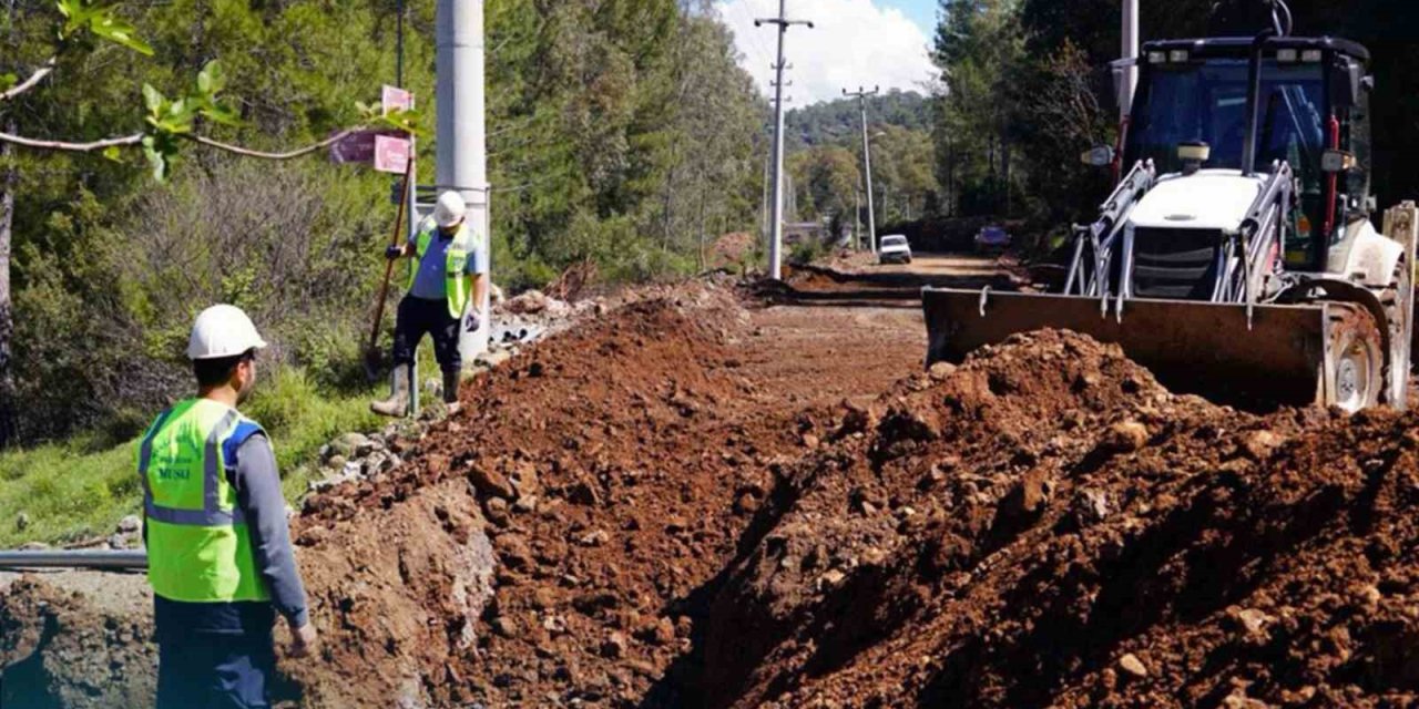 3 bin 800 metrelik su isale hattı yenilendi