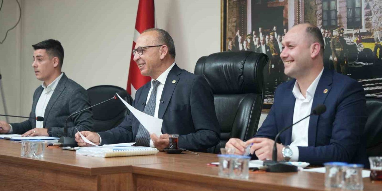 Başkan Akın: "Turgutlu’nun önünü açıyoruz"