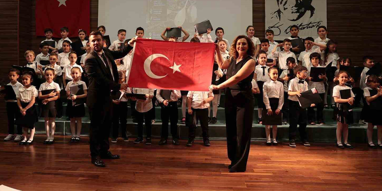 İncirliova’da miniklerden türkü şöleni: “Yurdumdan Türküler” büyük beğeni topladı