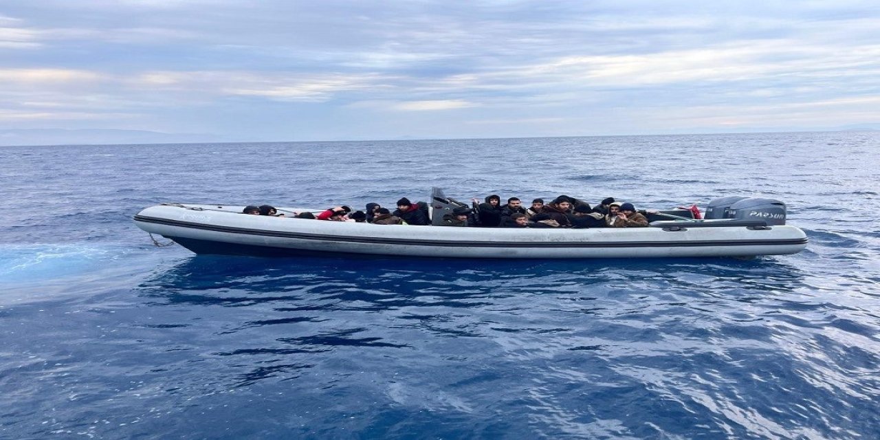 Aydın açıklarında göçmen operasyonu