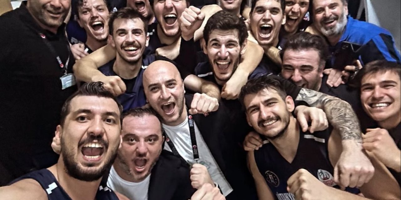 Kütahya Belediyespor yarı finalde