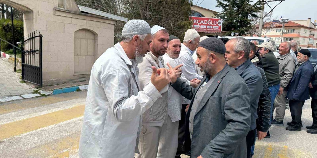 Otomobilin çarptığı yaya yaralandı