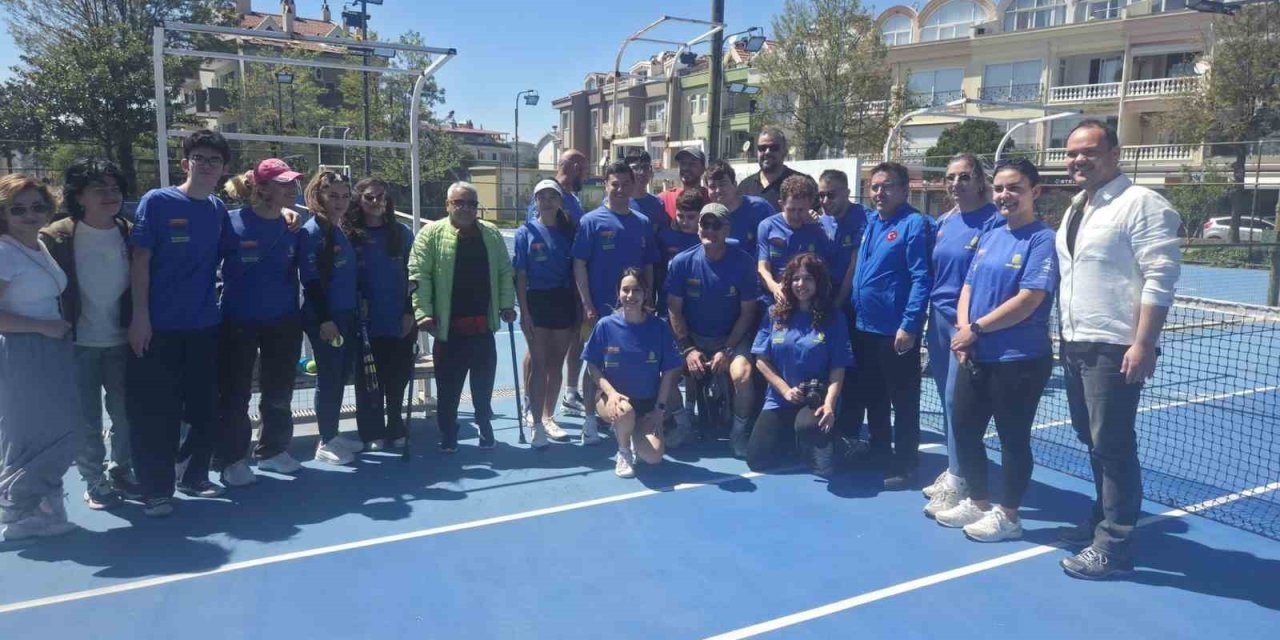 Marmaris’te ‘Otizm farkındalık ‘turnuvası büyük ilgi gördü