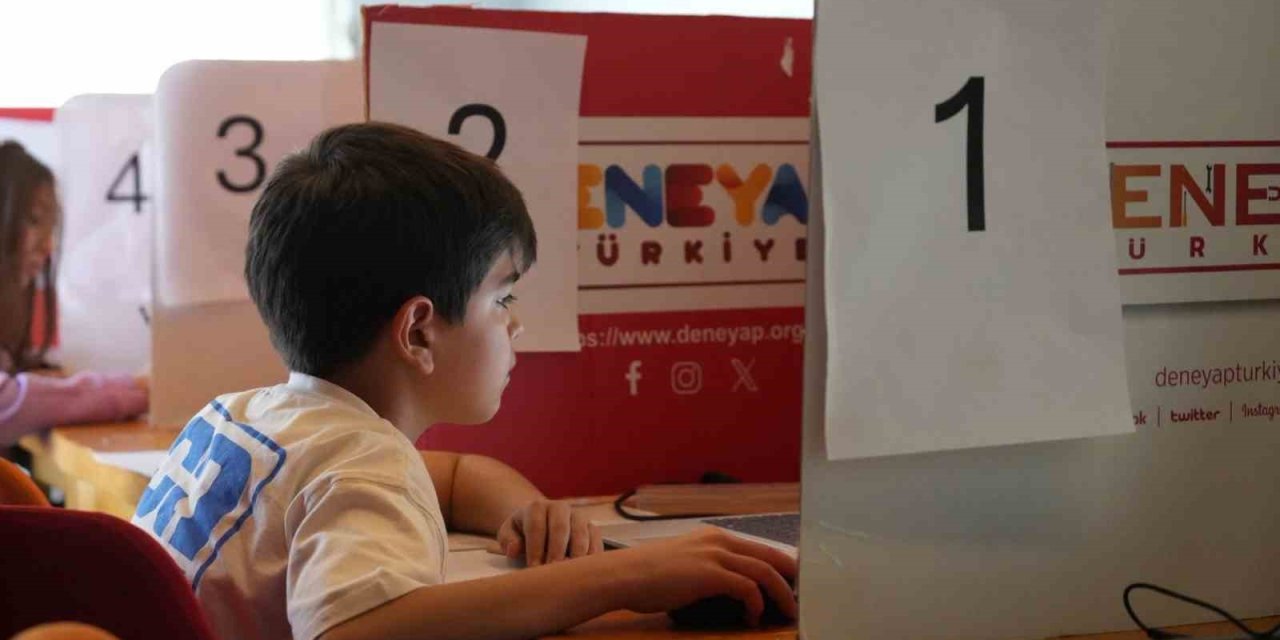 Muğla’da geleceğin teknoloji yıldızları yarışıyor