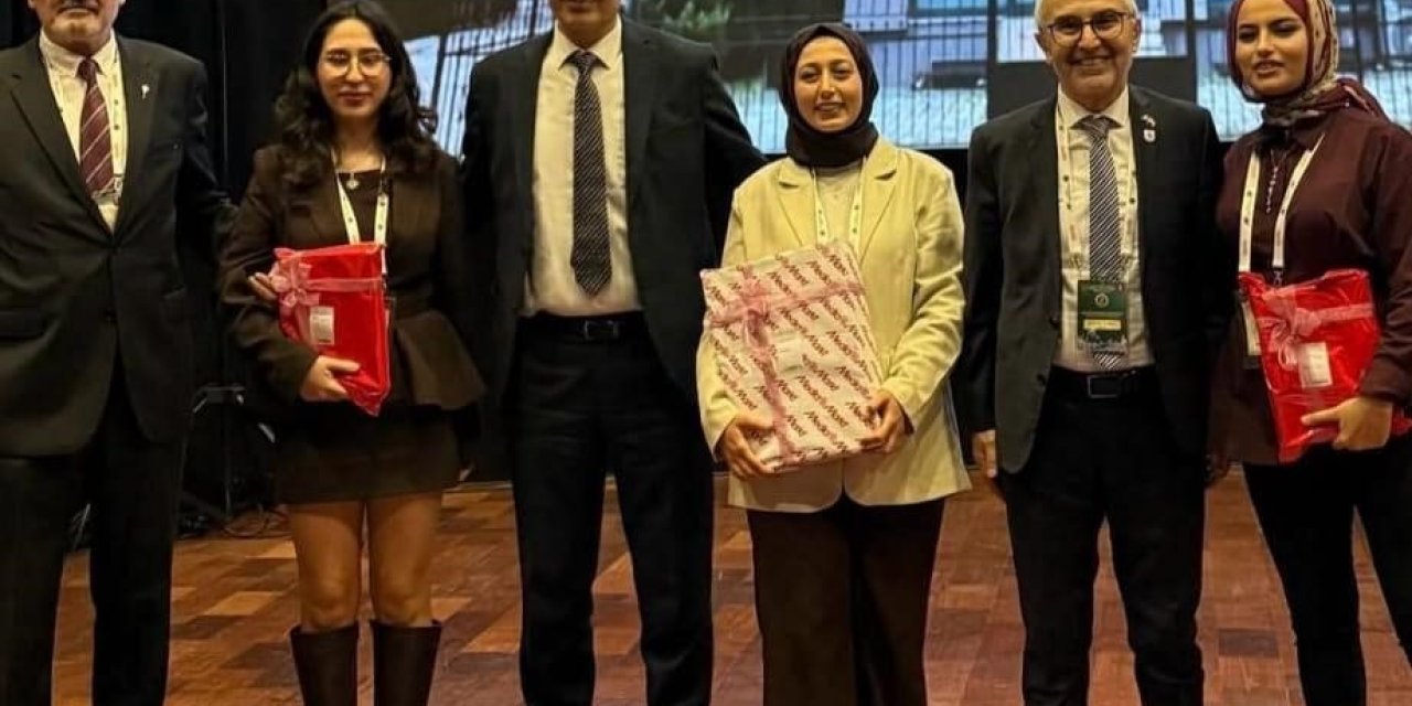 Adnan Menderes Üniversitesi öğrencisi kongrede birinci oldu