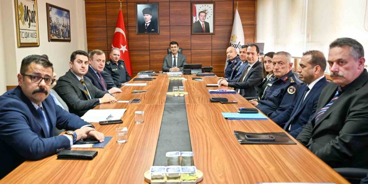 Uşak’ta İl Güvenlik ve Asayiş Toplantısı gerçekleştirildi