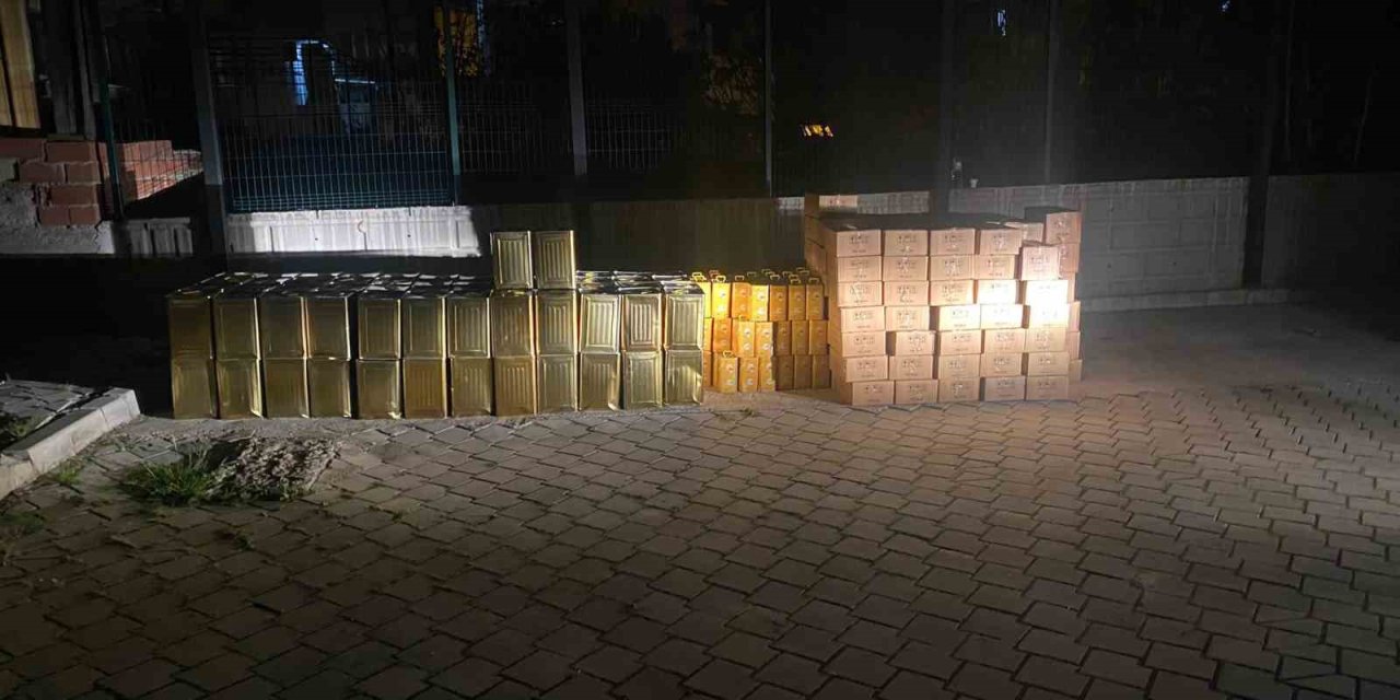 Denizli’de düzenlenen sahte bal operasyonunda 4 tonun üzerinde ürün ele geçirildi