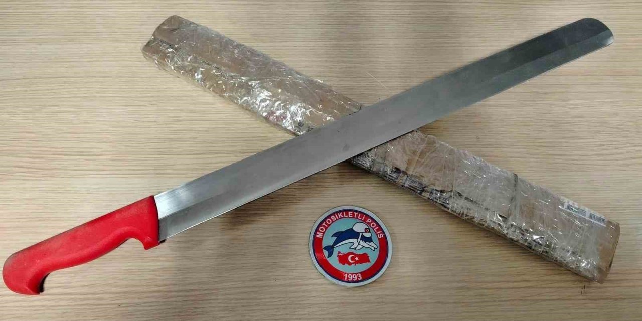 Polis bir haftada 7 bin 603 şahsın kimlik sorgulamasını yaptı