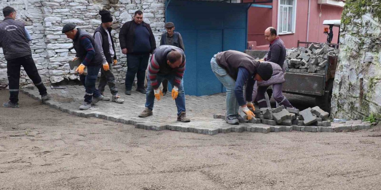 Kakkalan Mahallesi’nde yollar baştan sona yenilendi