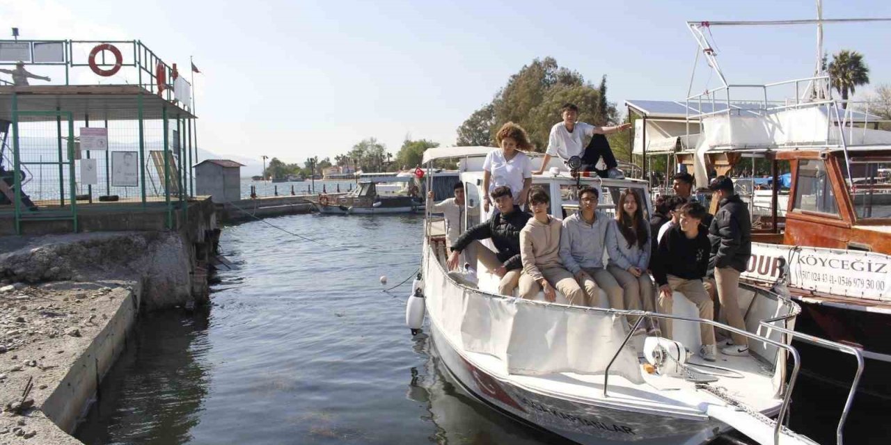 Köyceğiz Gölü’nde incelemelerde bulunuldu
