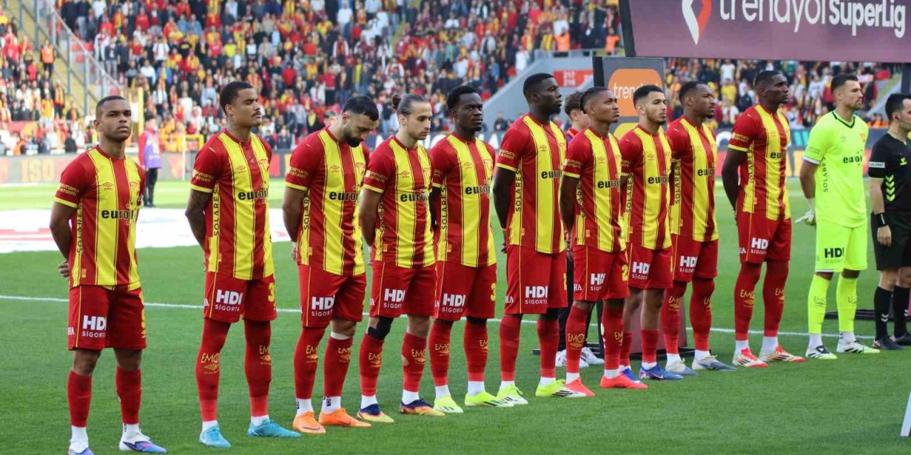 Göztepe, 2 aydır evinde kazanamıyor