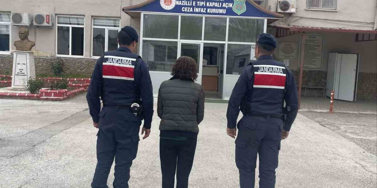 Çeşitli suçlardan aranan 2 şahıs Aydın’da yakalandı