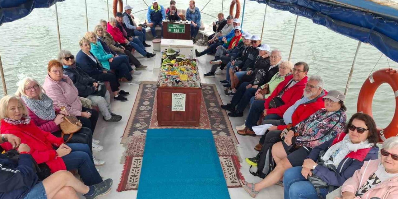 Avusturya’dan ilk kafile Marmaris’e geldi