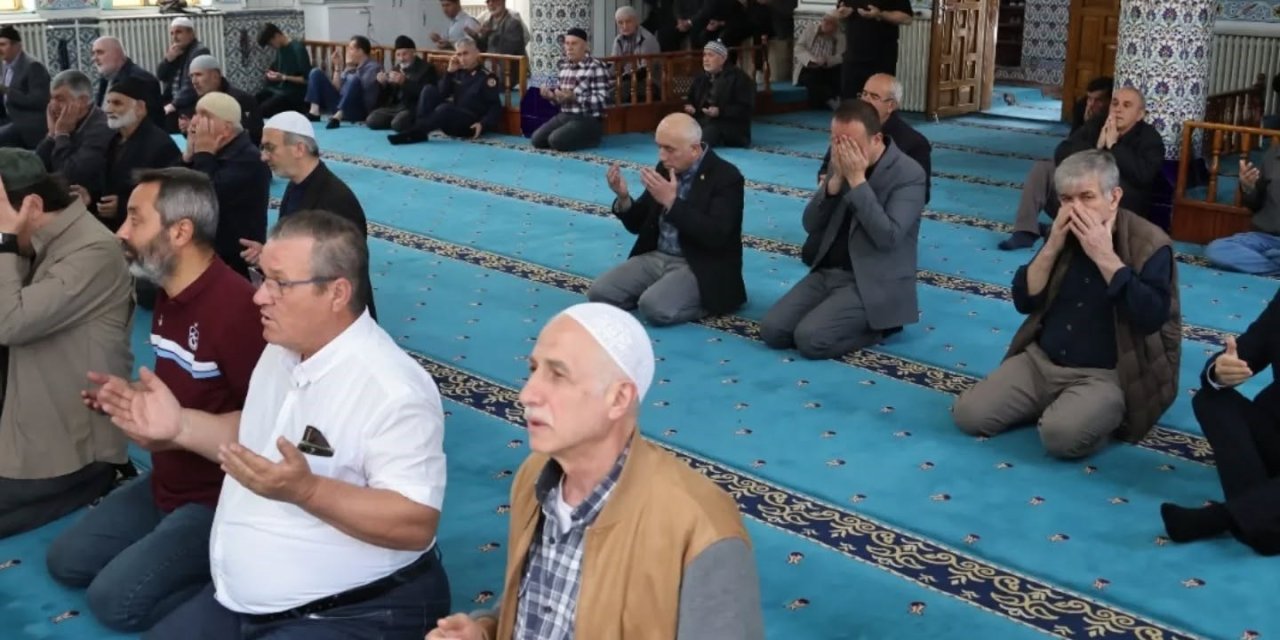 Kütahya’da şehitler ve gaziler dualarla anıldı