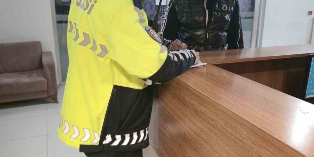 Küçük kıza çarptı, arkasına bile bakmadan kaçtı