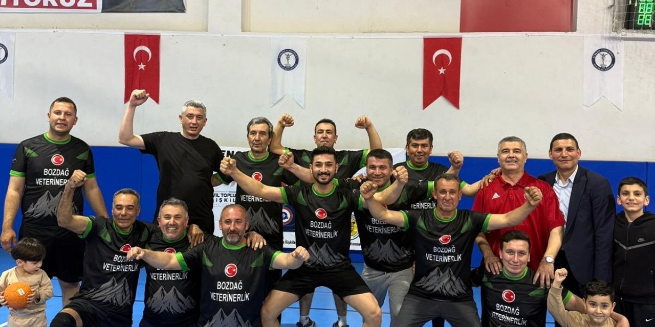 Derinkuyu hem gönülleri hem kupayı kazandı