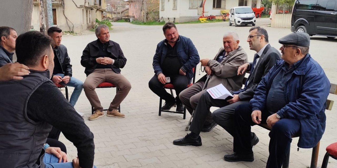 Uşak’ta İl Tarım ve Orman Müdürlüğü ekipleri üreticilerle bir araya geldi