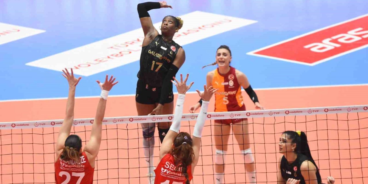 Sultanlar Ligi: Aras Kargo: 1 - Galatasaray: 3