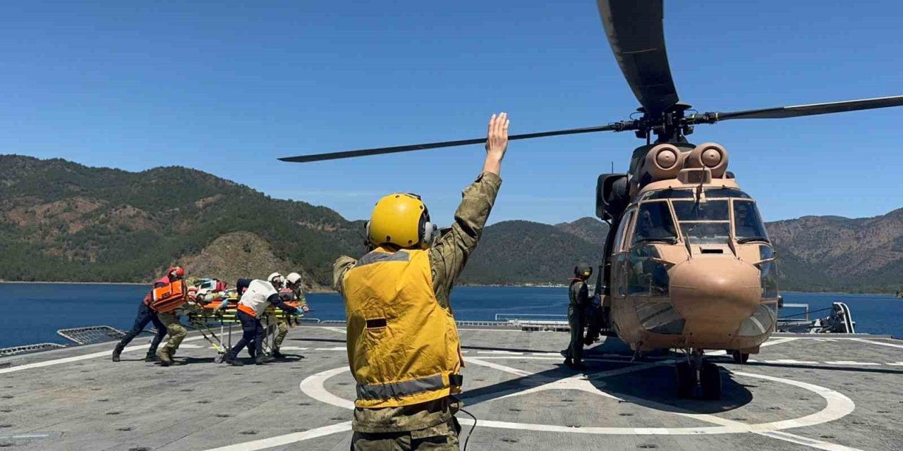 Marmaris açıklarında nefes kesen tatbikat: 22 ülkeden katılım