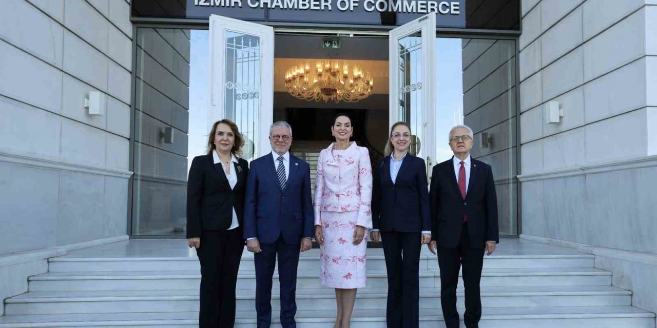 Kosta Rika First Lady’si Zeikate’den İzmir Ticaret Odası’na ziyaret