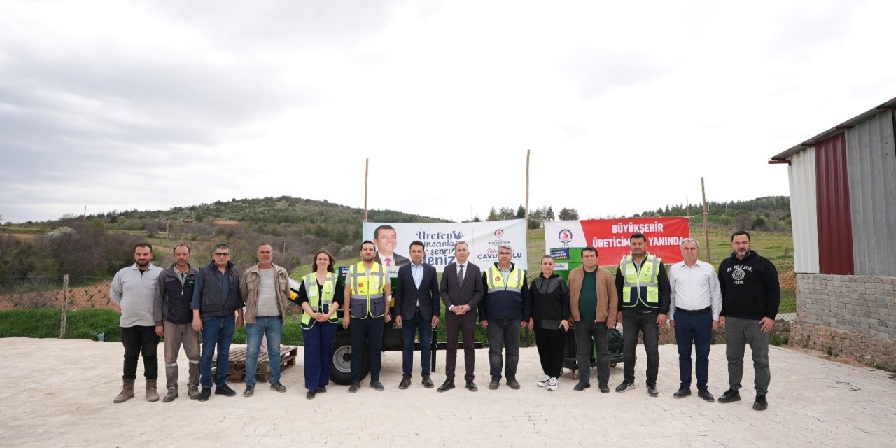 Denizli Büyükşehirden Bekilli’ye tarımsal makine desteği