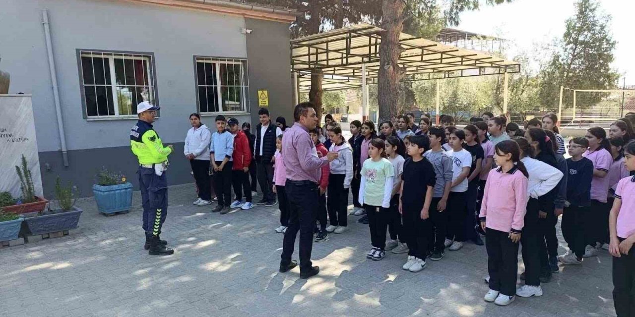 Miniklere trafik bilinci aşılandı