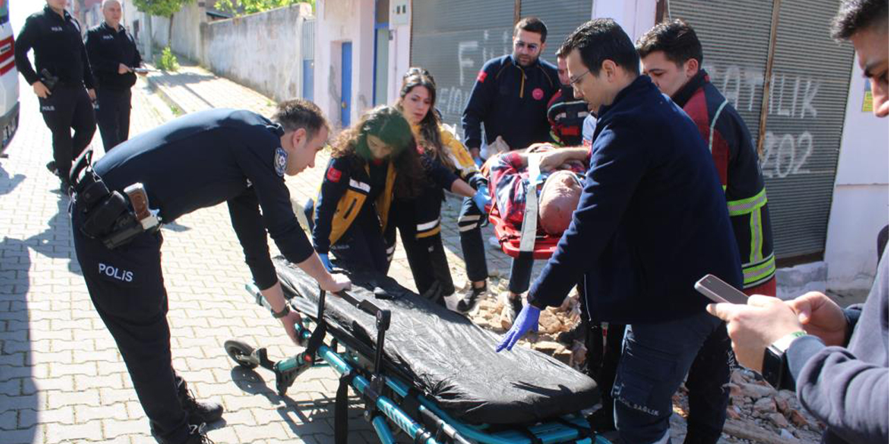 Aydın’da balkon çöktü: 2 yaralı