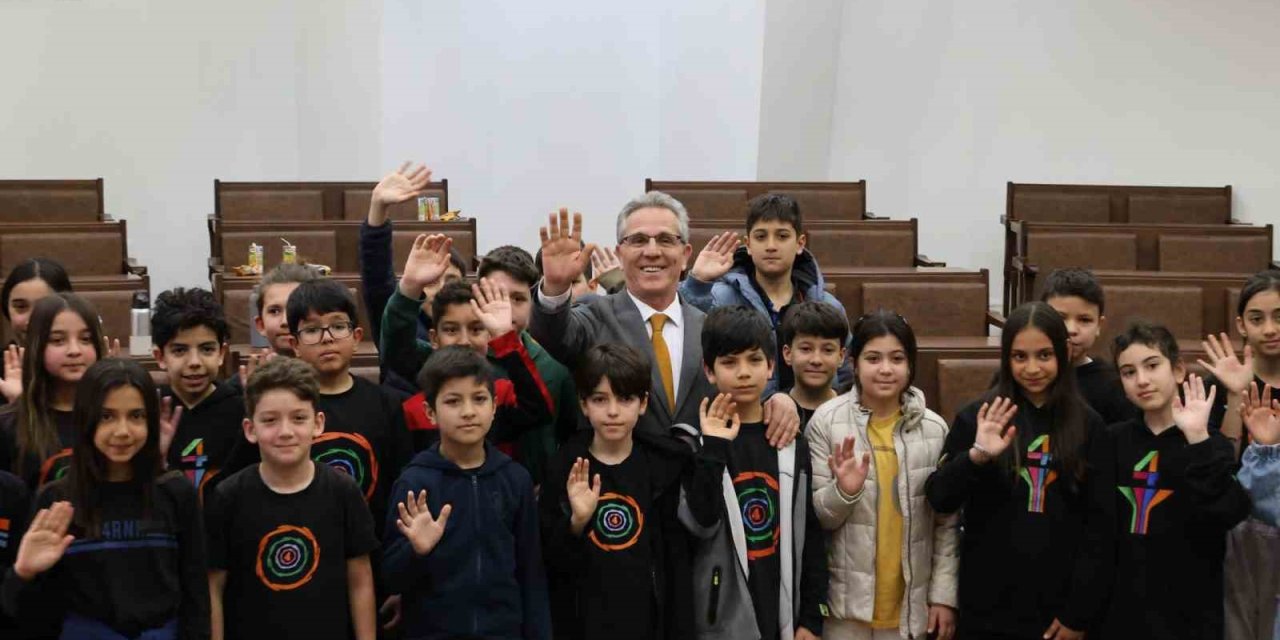 Başkan Tetik: "Gözlerinizdeki ışık hiç sönmesin"