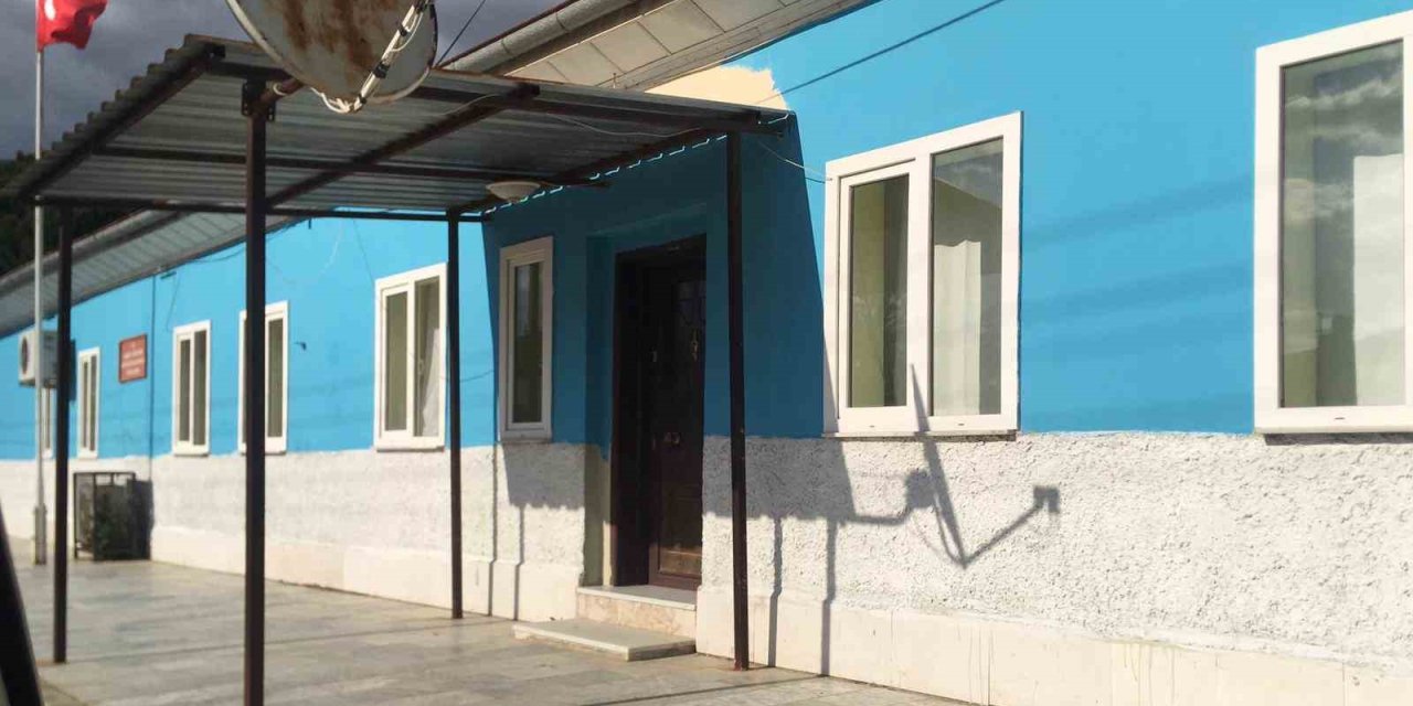 Mahalleli camileri için tek yürek oldu