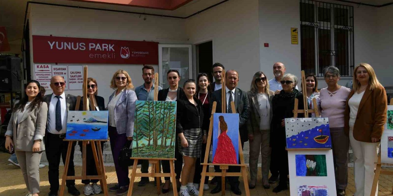 Emekli Kafe’de duygu dolu sergi