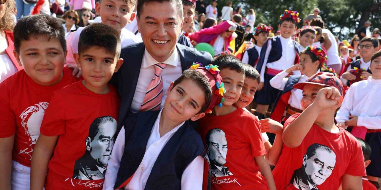 Başkan Acar: "Çocuklarımızın güvenle büyüdüğü bir geleceği kurmak hepimizin sorumluluğudur"