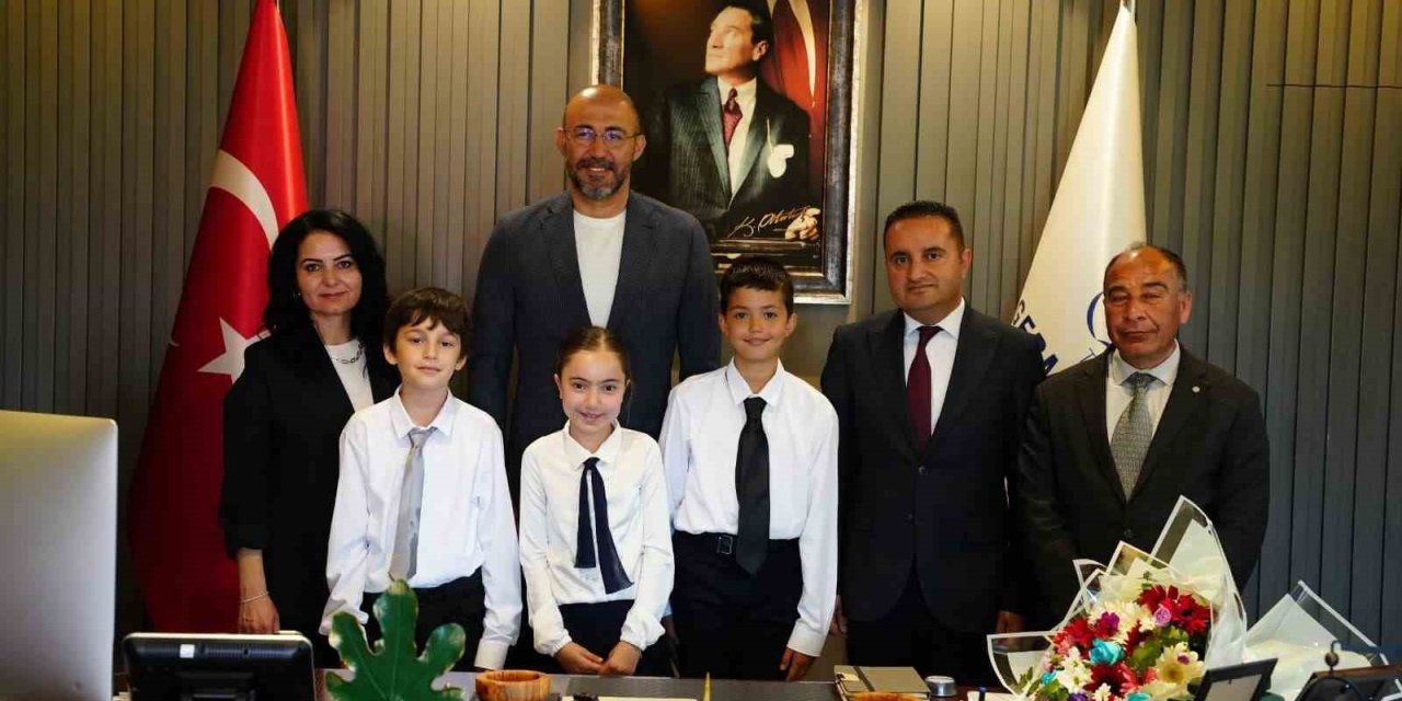 Başkan Zencirci yetkiyi, çocuklara devretti