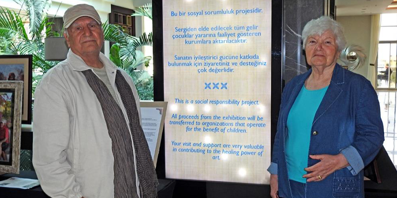 Sanatla üretip çocuklar için bağışlıyorlar