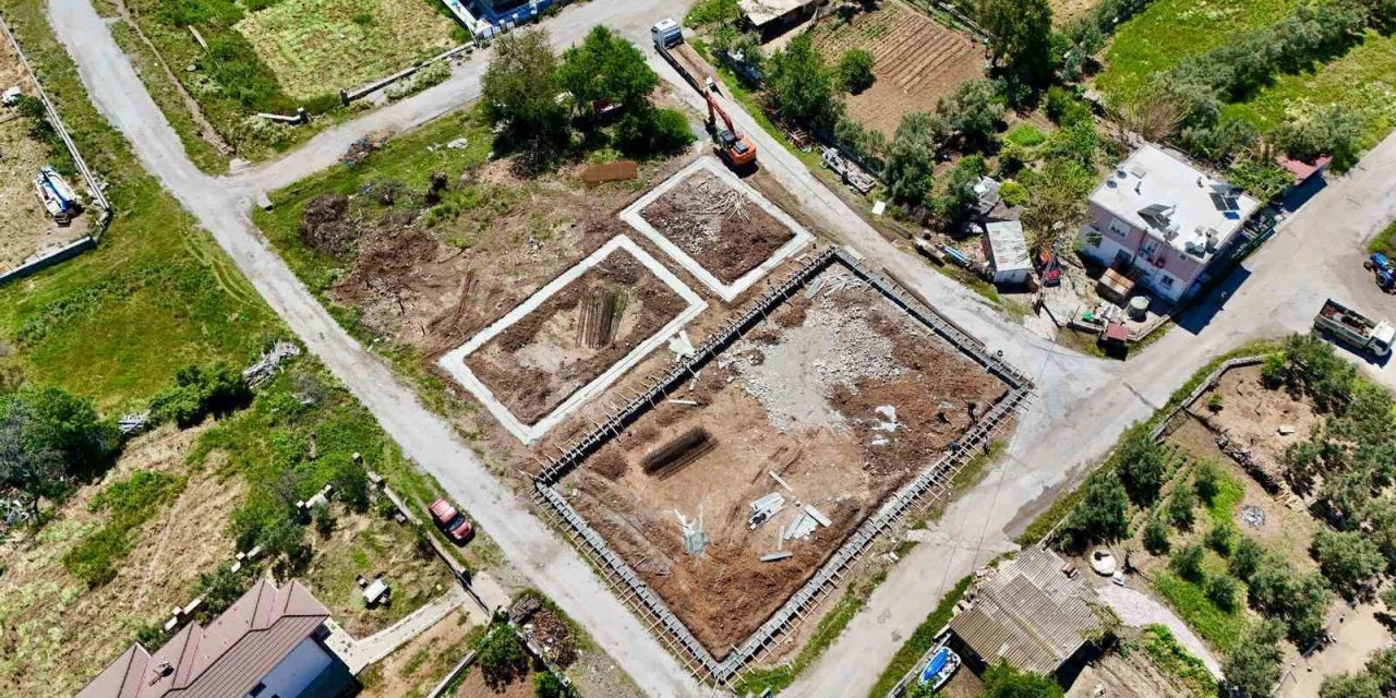 Bozburun’a yeni spor sahaları yapılıyor