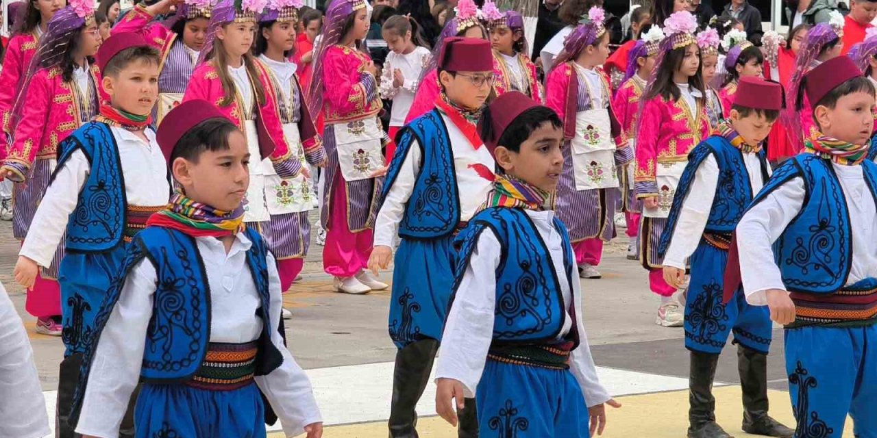 Muğla’da 23 Nisan coşkusu törenlerle kutlandı